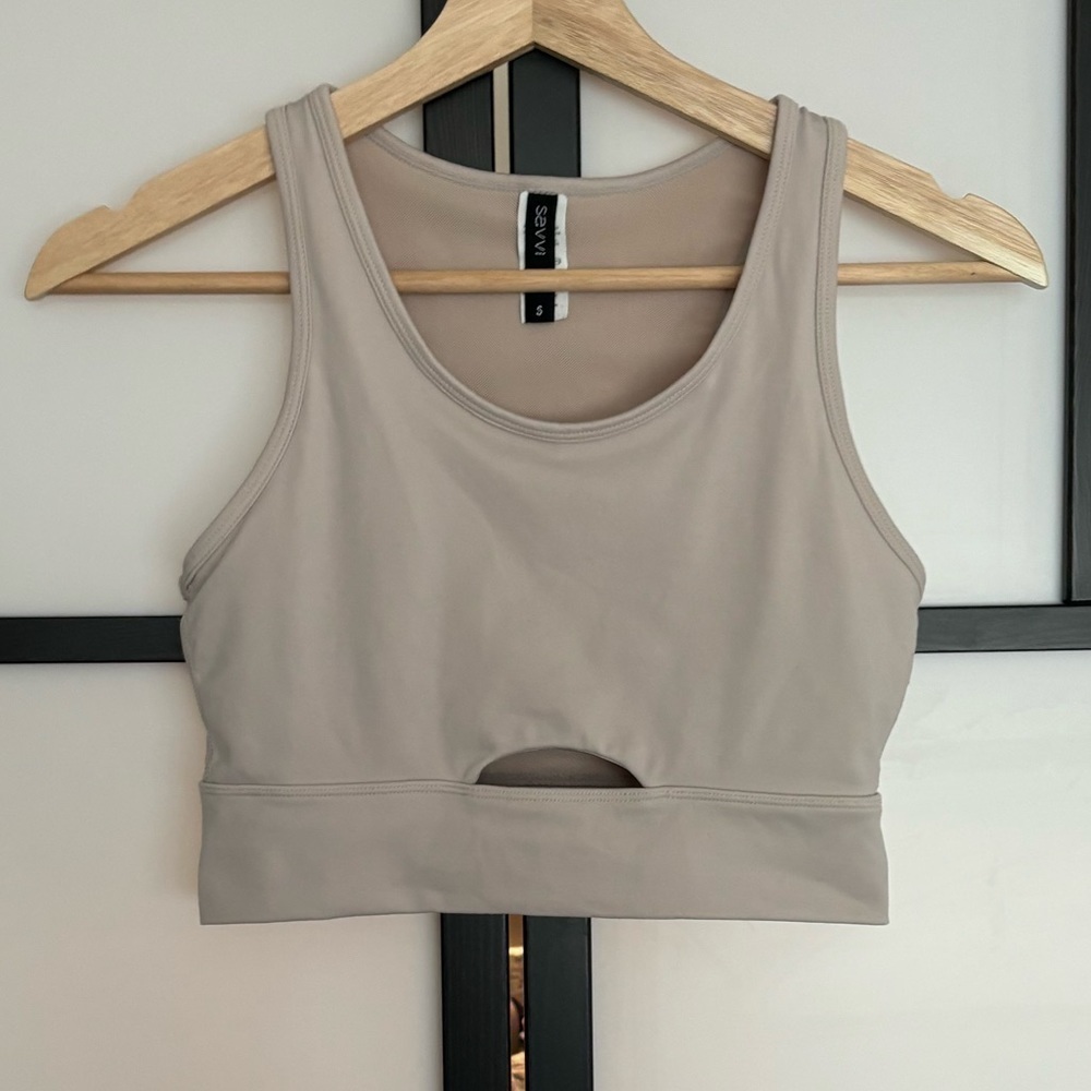 Saavi beige sports bra. Size Small - Picture 4 of 8